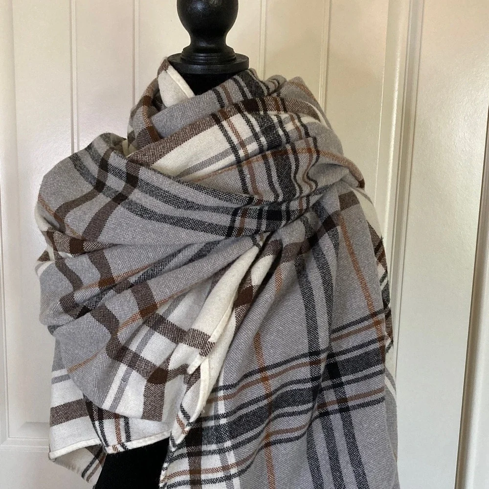 Plaid Fringe Blanket Shawl Scarf Grey‎ Cream Brown 25x63 Classic Preppy Fall